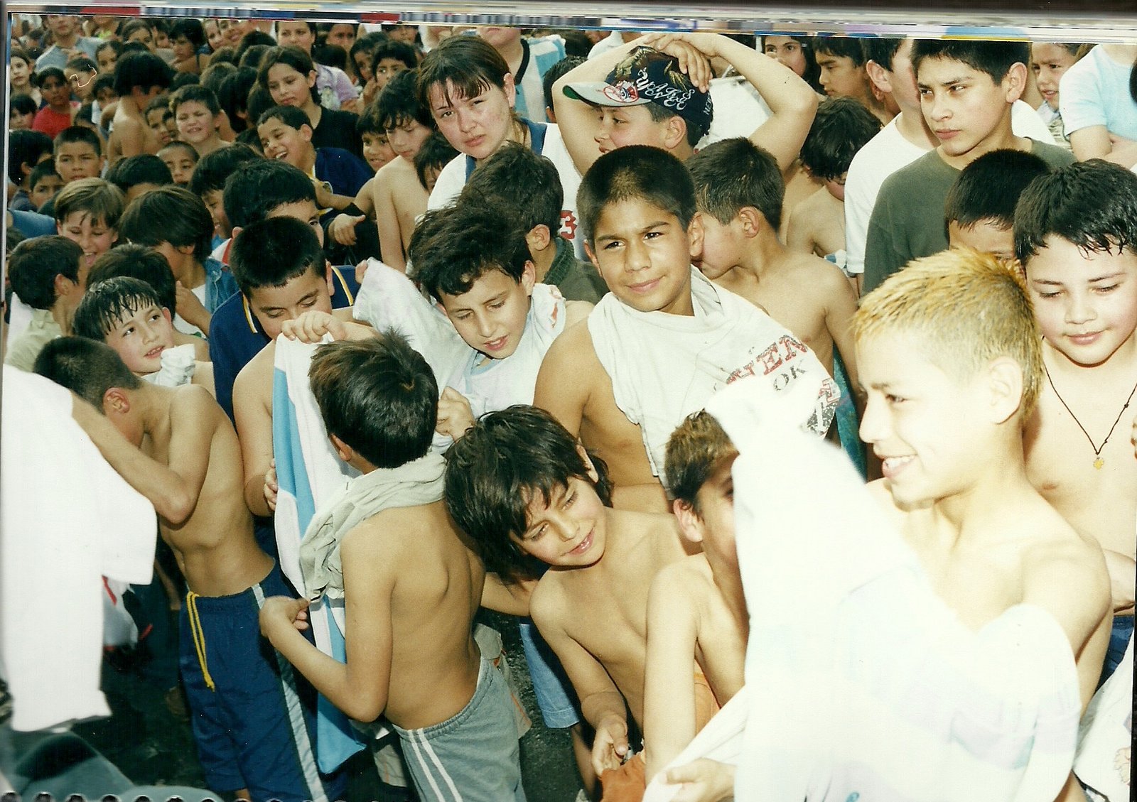 2002 200001-ts1482423667