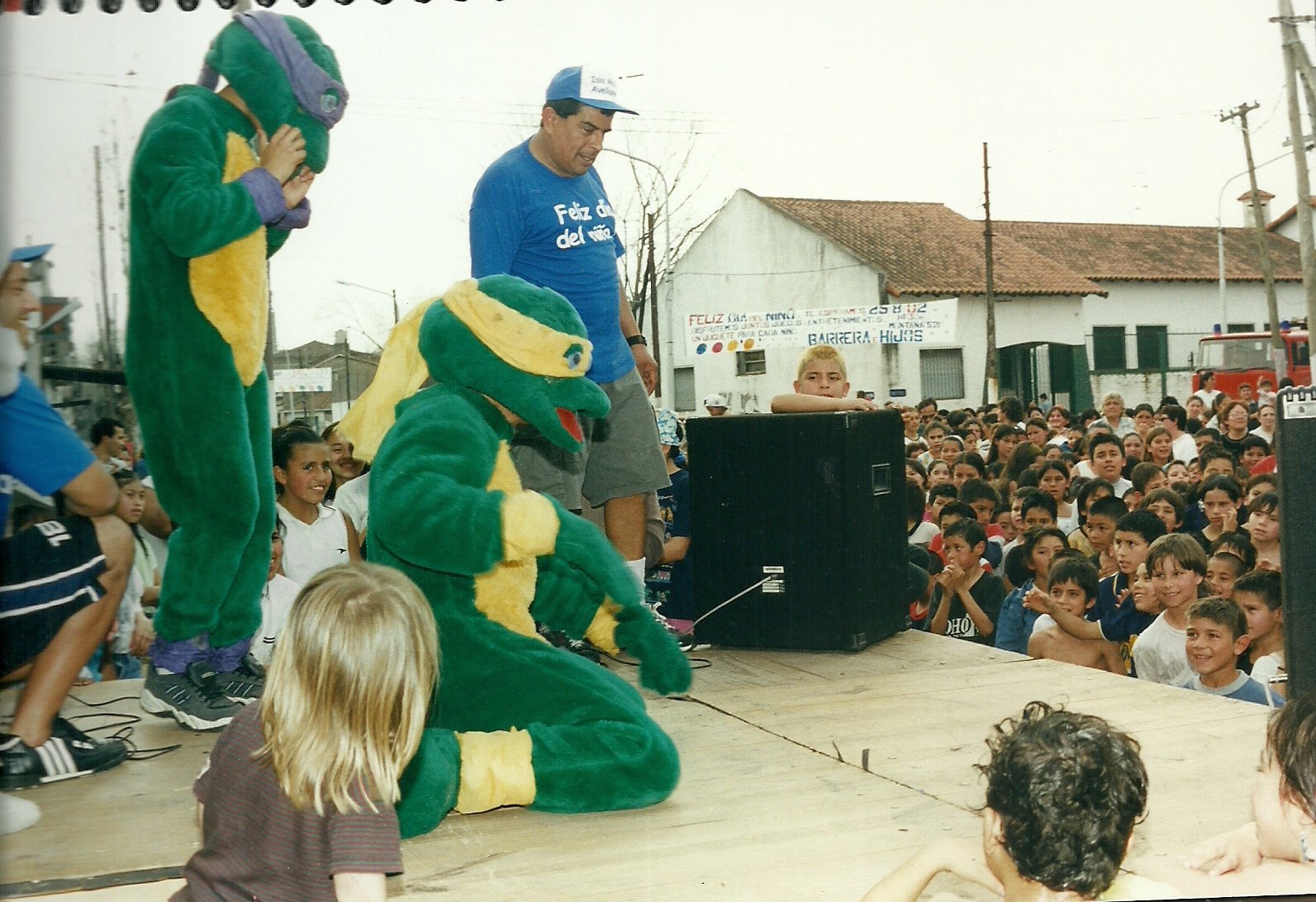 2002 210001-ts1482423691