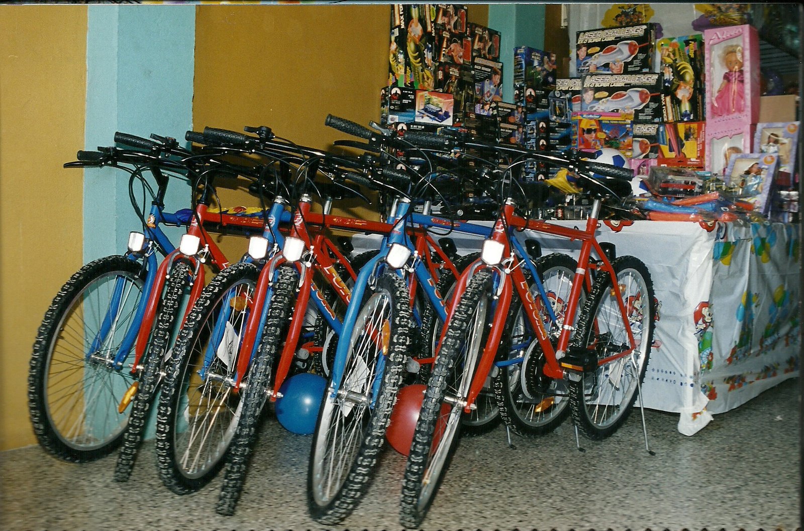 nino 2004 30001-ts1485798202