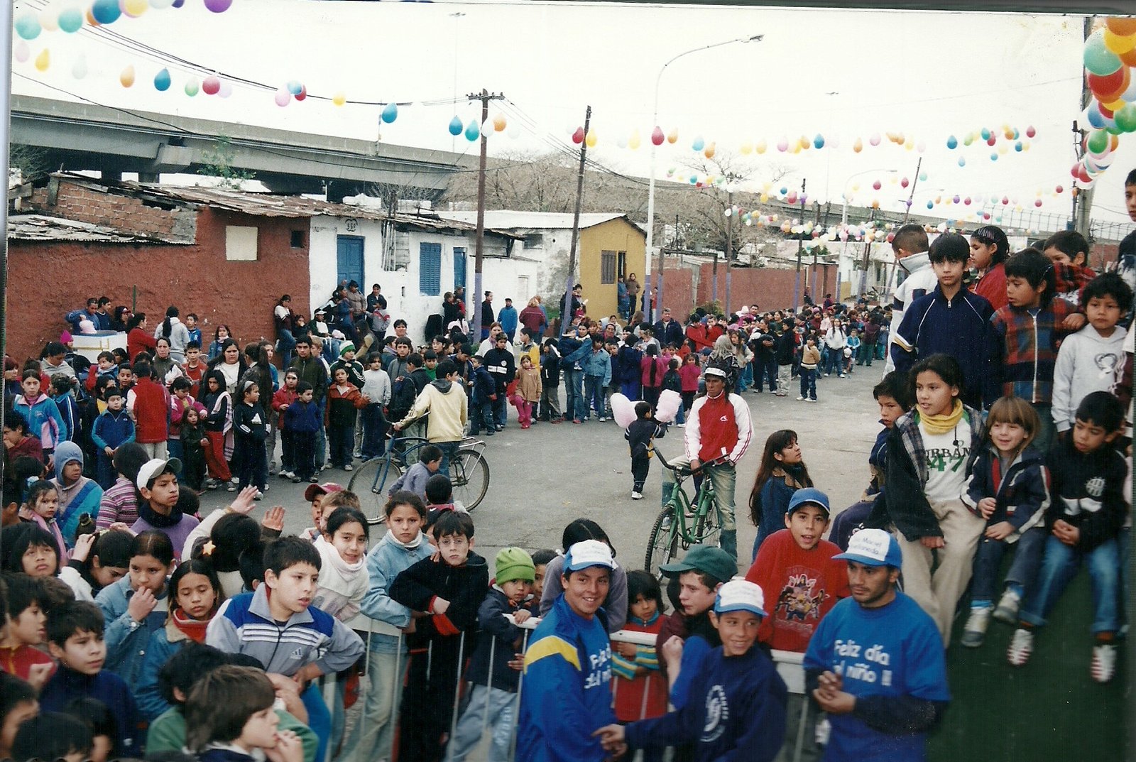 nino 2005 20001-ts1482498100