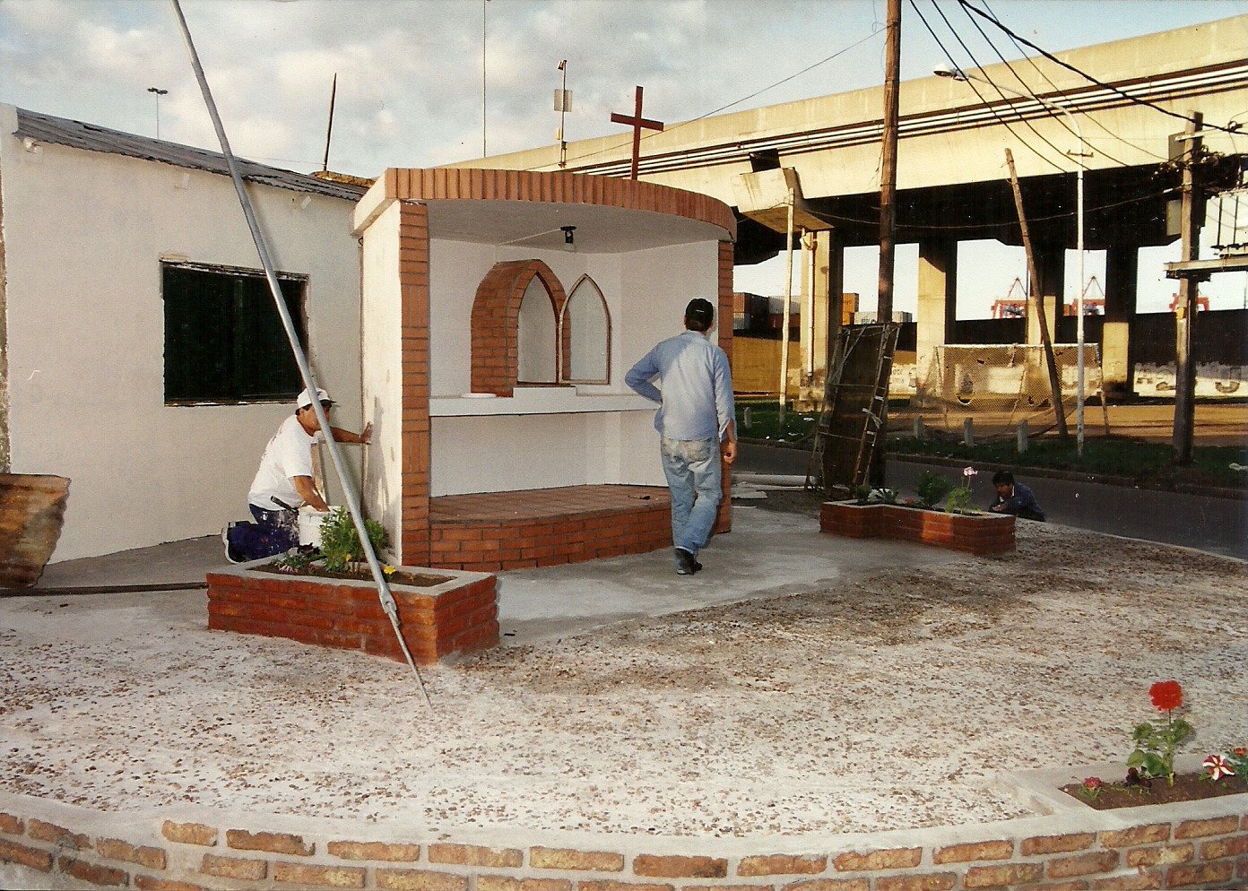 templete 3-ts1561408480