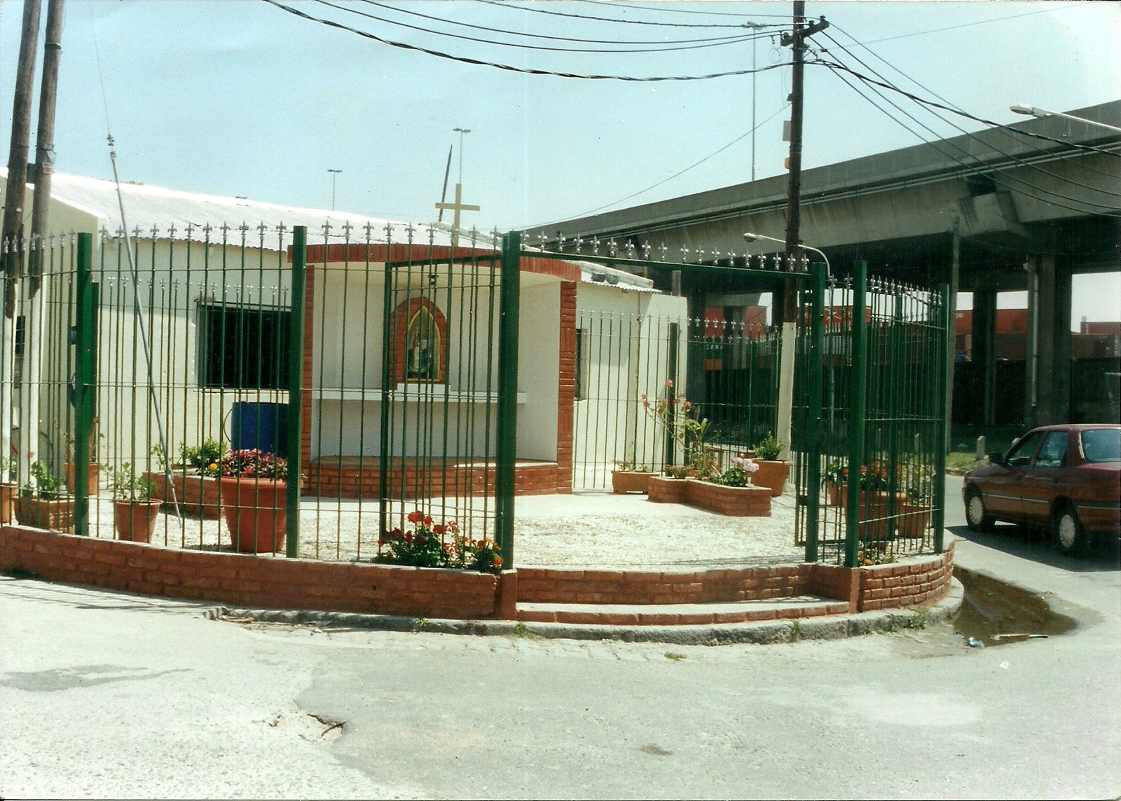 templete 5 2001-ts1482163349