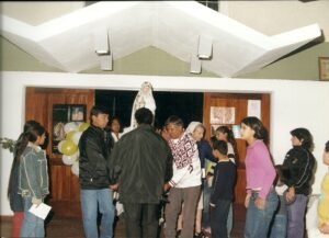 posesion virgen del convento maria mazarello a la iglesi0009